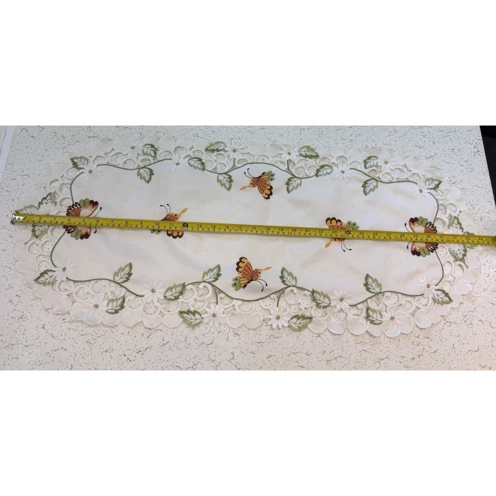 Vtg Embroidered White Table Runner Flowers Butterflies Orange Green‎